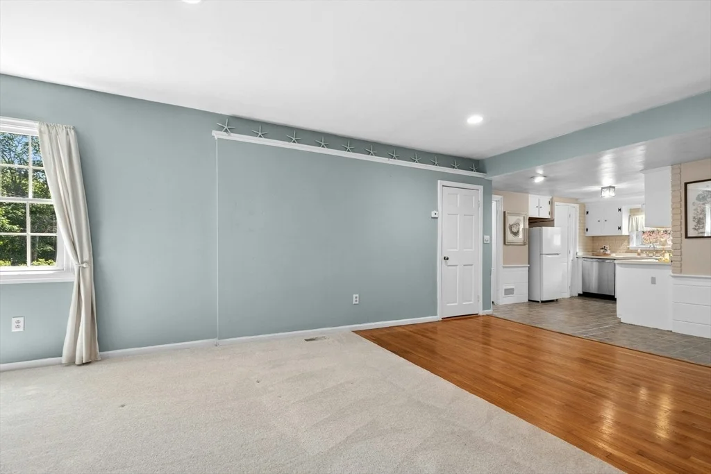 Photo of 171 Lawson Rd.