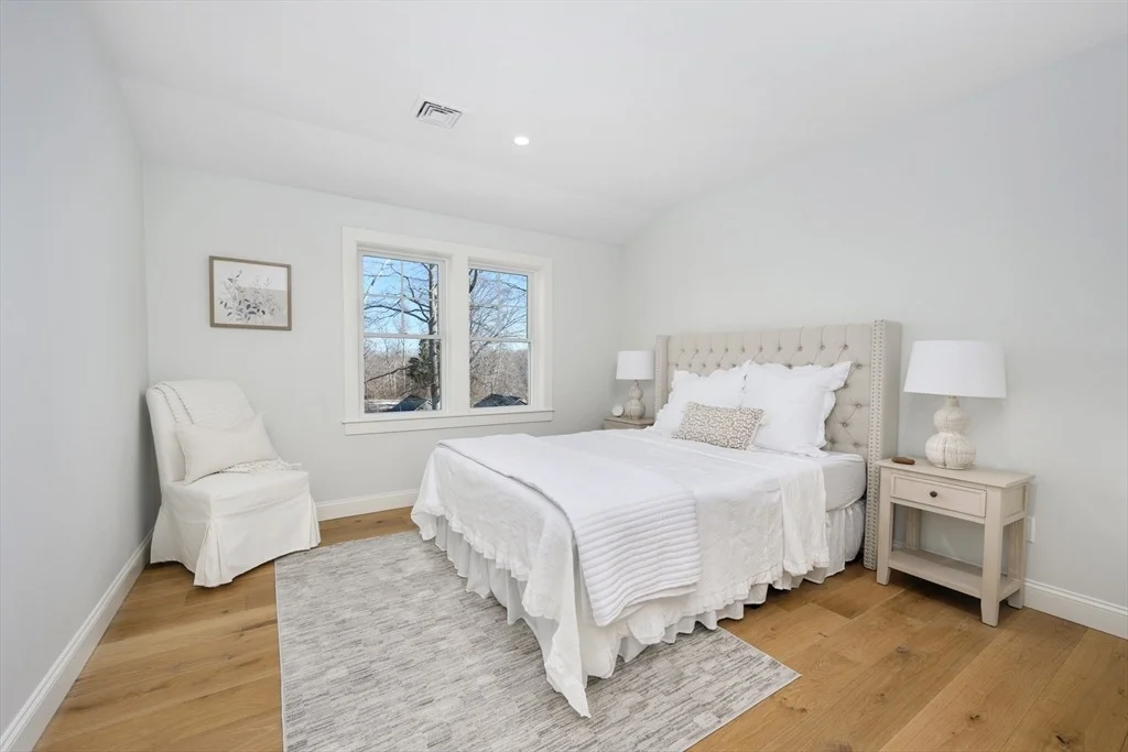 Photo of 21 Seneca Lane