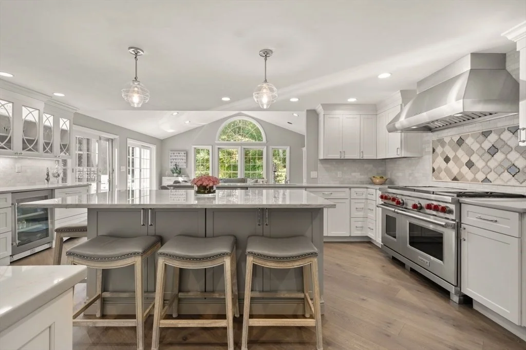Photo of 24 Queens Cir