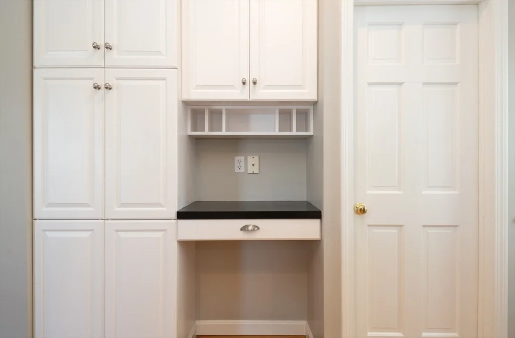 Photo of Unit 3 at 6-8 Devon Avenue