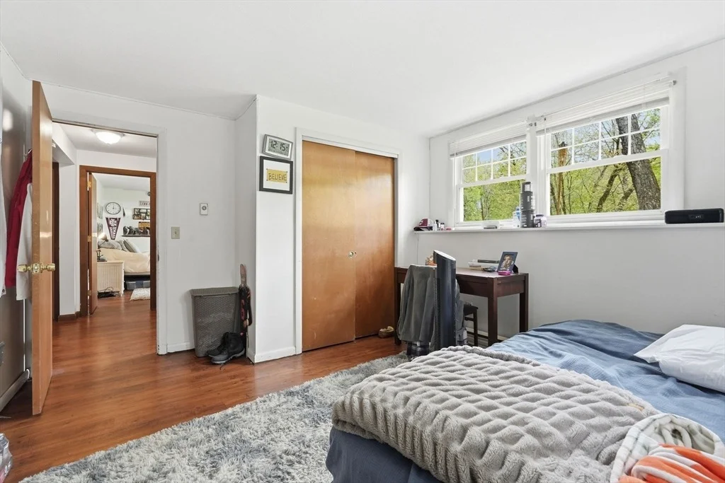 Photo of 390 State St