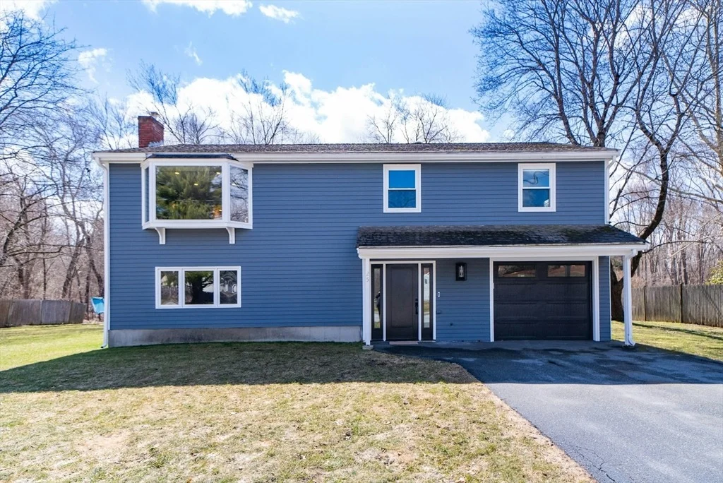 Photo of 25 Longmeadow Rd