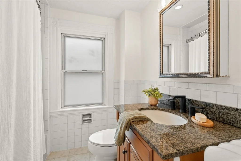 Photo of 53 Henderson St