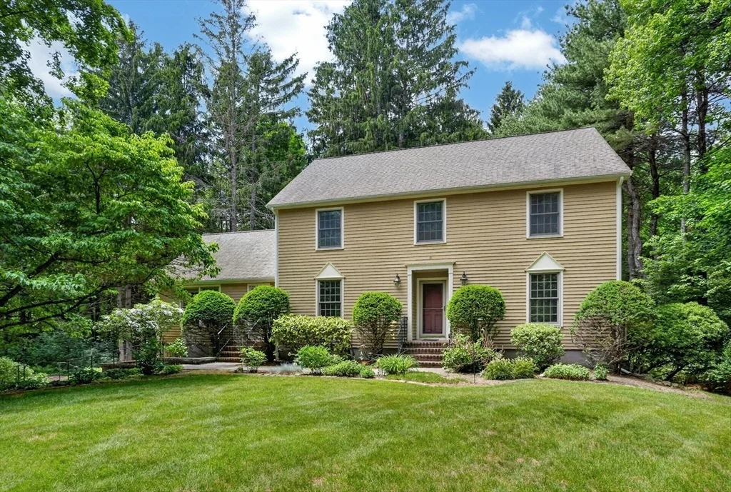 Photo of 17 Maplewood  Road