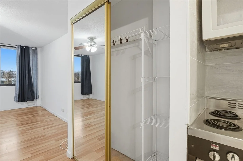 Photo of Unit 310 at 70 Southbridge Street