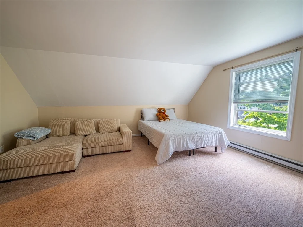 Photo of 2 Amesbury St