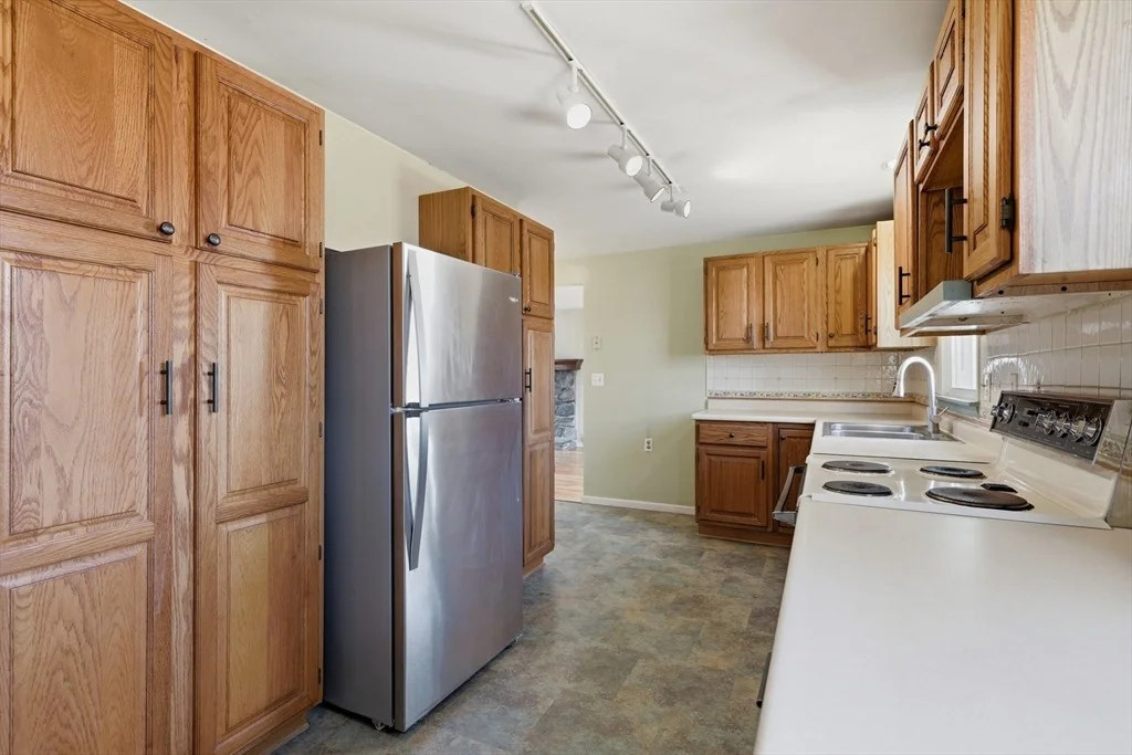 Photo of 14 Hawley Rd