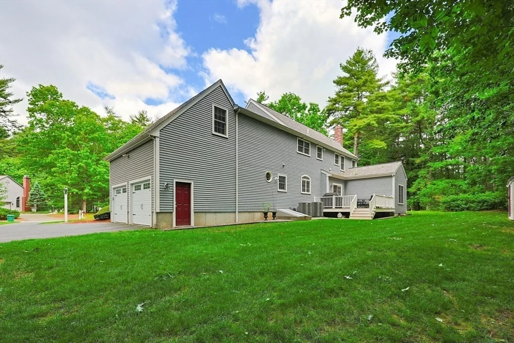 Photo of 8 Douglas Dr