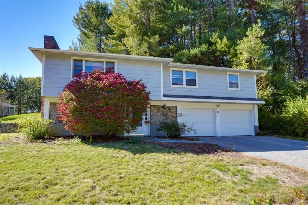 Photo of 32 Angelica Drive
