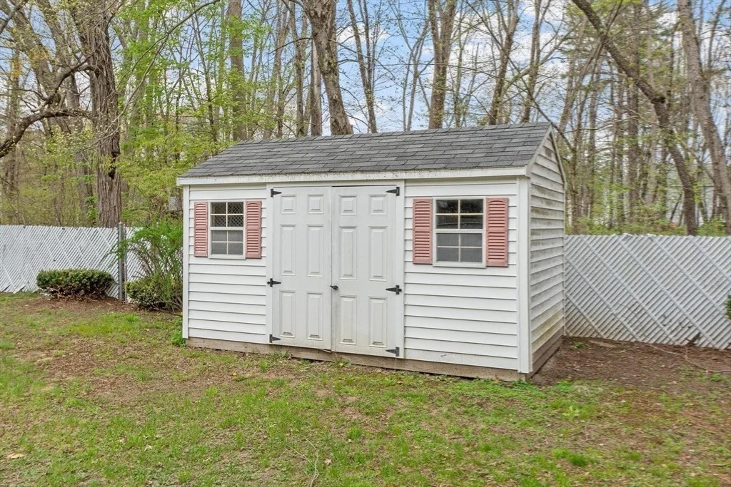 Photo of 108 Lowell Rd