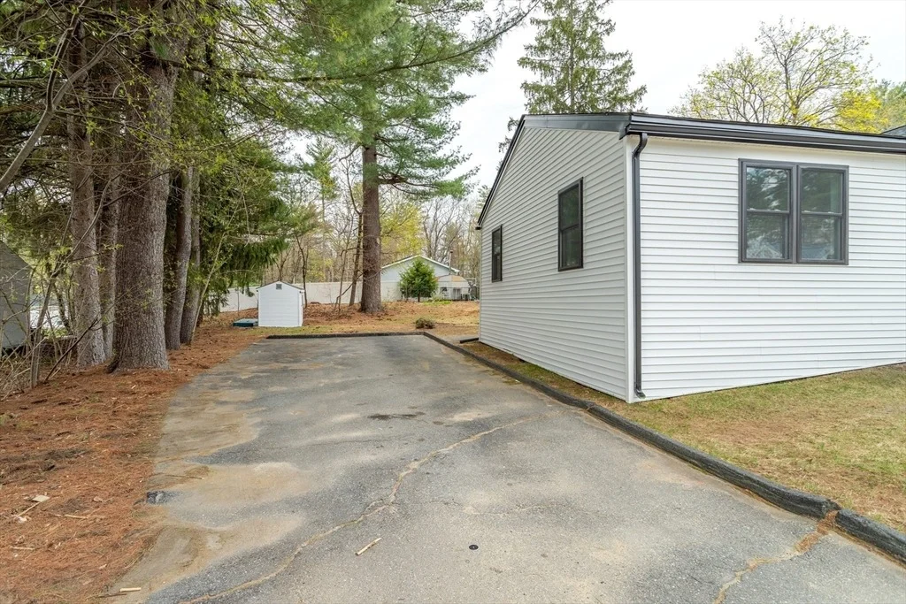 Photo of 12 Old Willard Rd