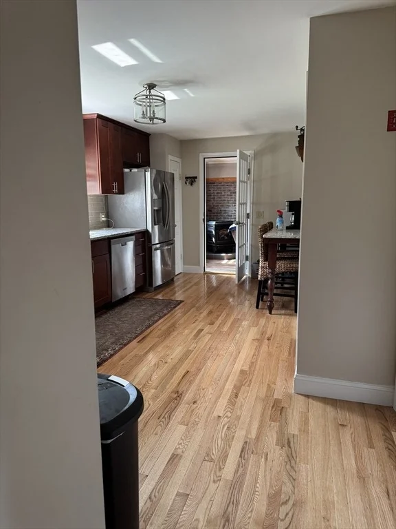 Photo of 89 Westview