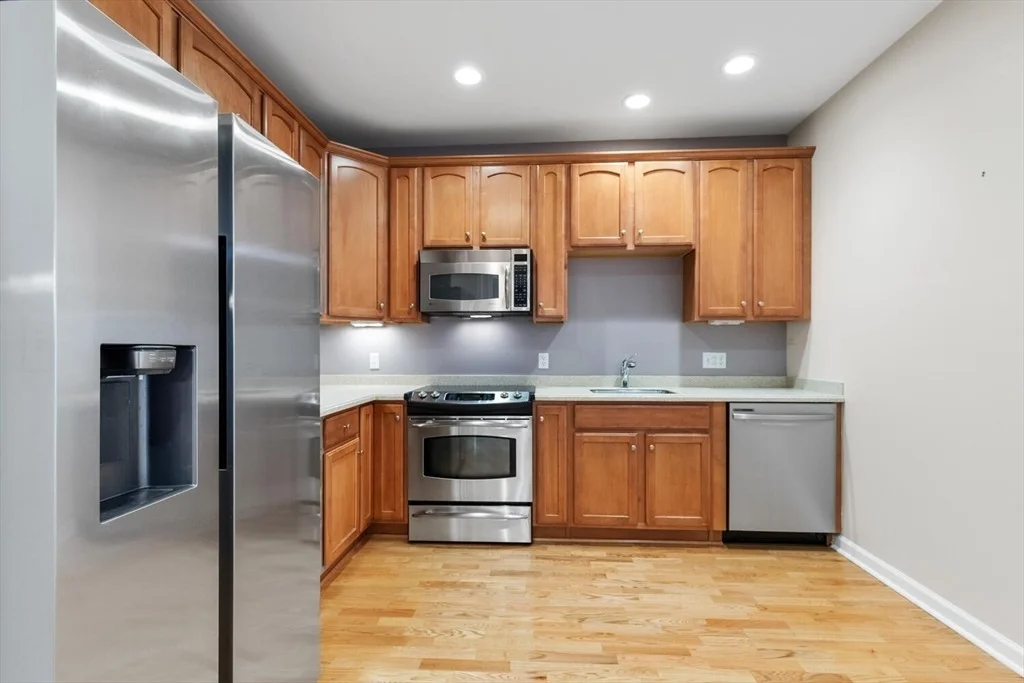 Photo of Unit 3302 at 107 Clocktower Dr