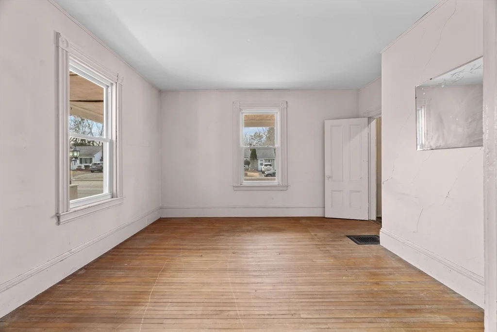 Photo of 367 Elm Street