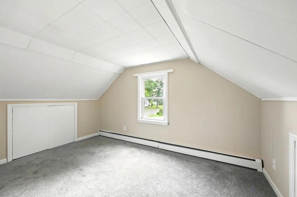 Photo of 147 Quaker St