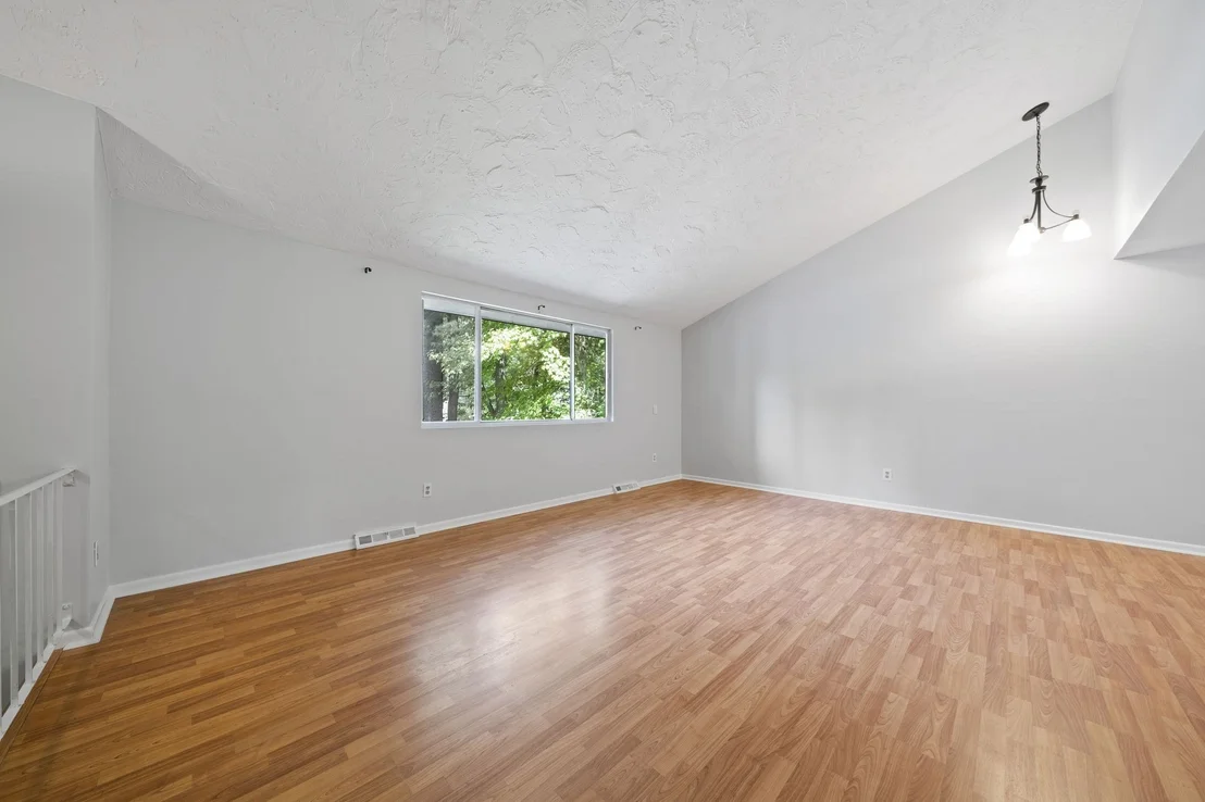 Photo of 26 Cedarcrest Rd