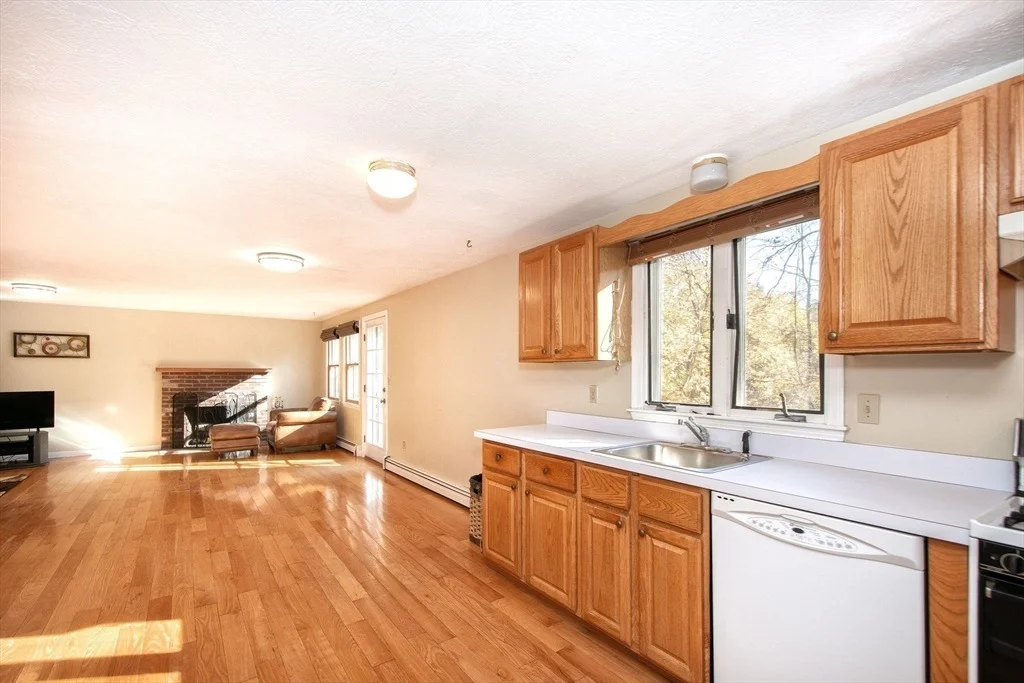 Photo of 10 Cynthia Way