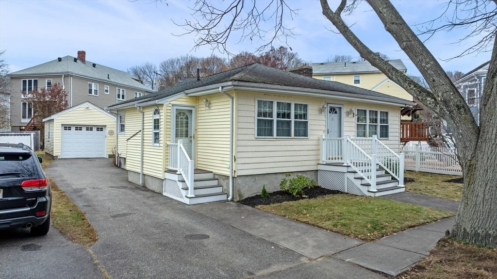 Photo of 2 Hillside Ave