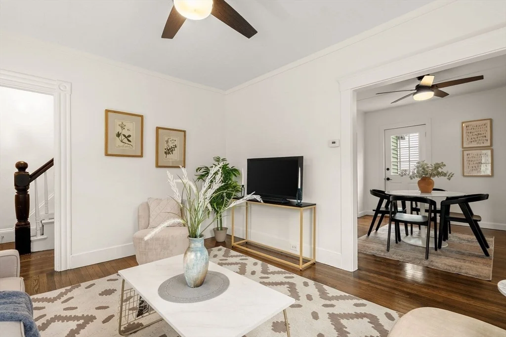 Photo of 53 Henderson St