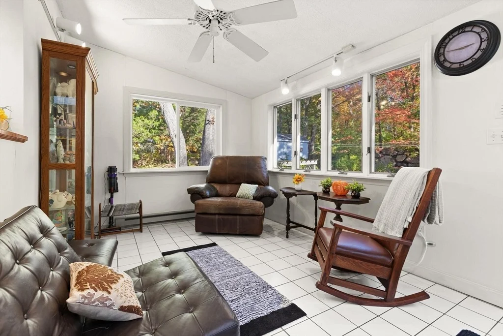 Photo of 109 Riverview Rd