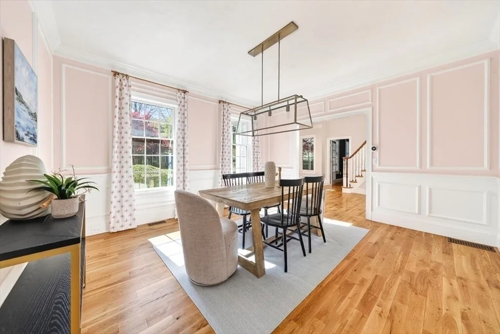 Photo of 3 Brattle Rd