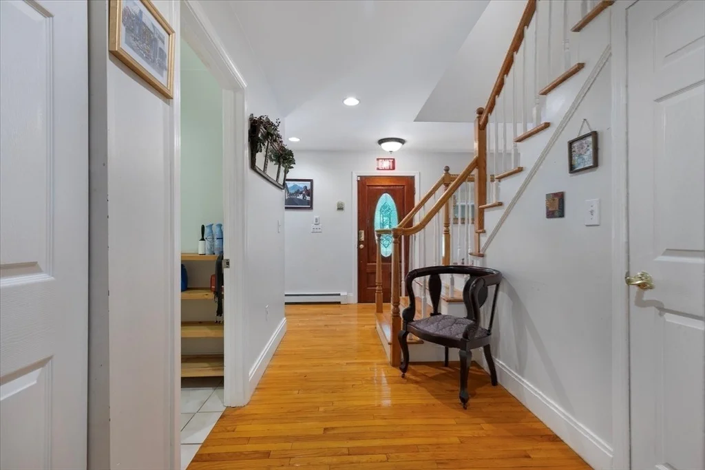 Photo of 290 Mendell Rd