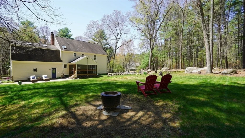 Photo of 4 Oak Dr