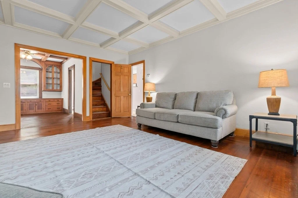 Photo of 326 William St
