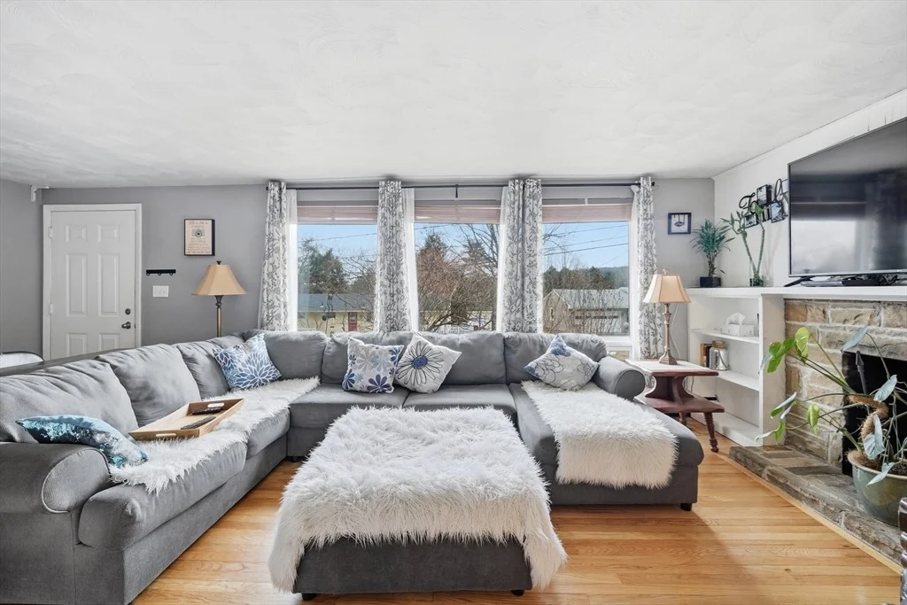 Photo of 11 Laurel Ter