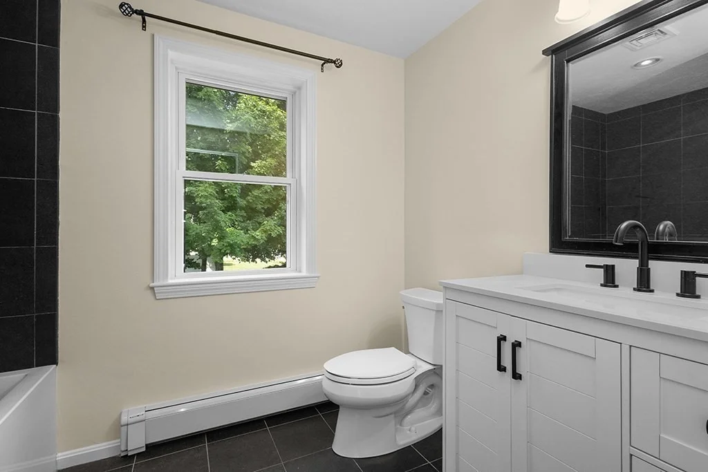 Photo of 95 Franklin St