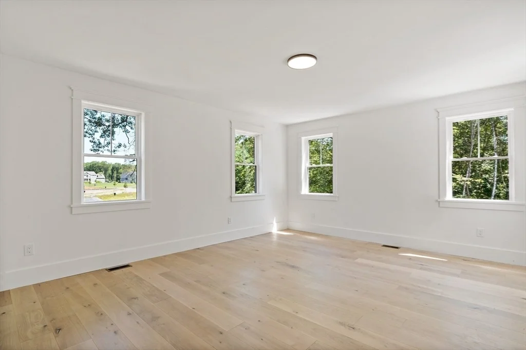 Photo of 15 Bucklin Drive