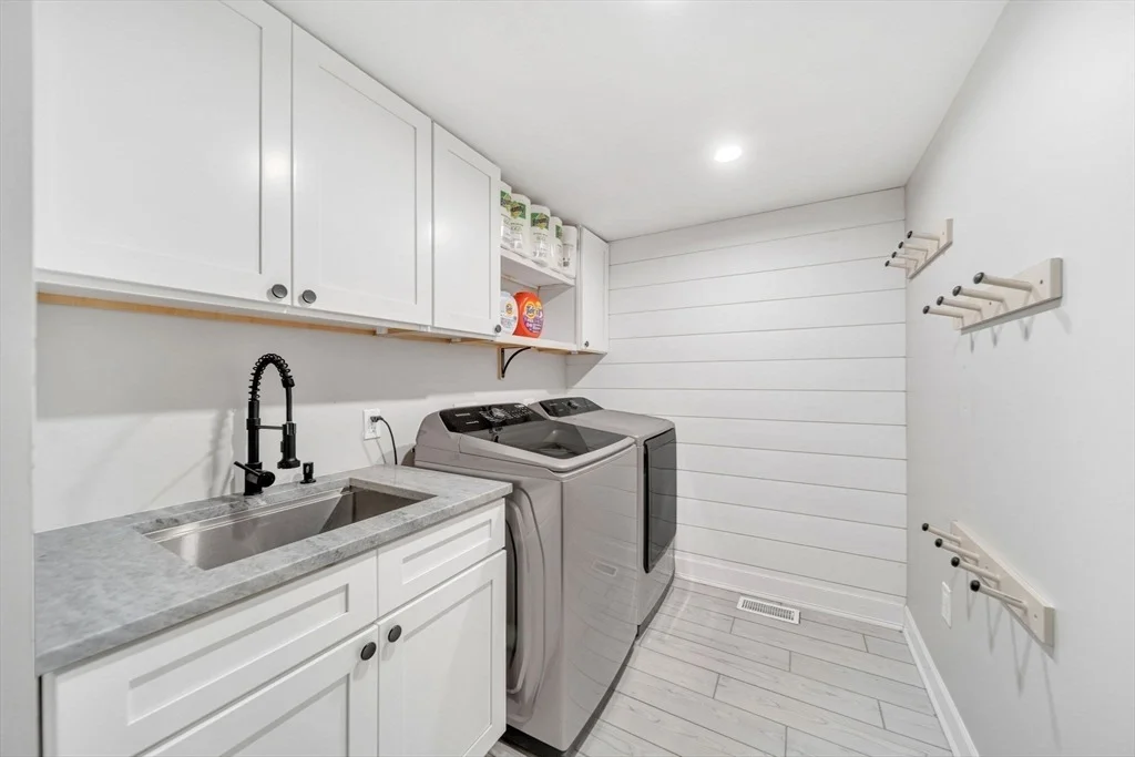 Photo of 92 Norlen Park
