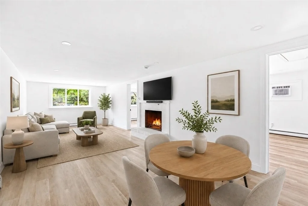 Photo of 64 Rosepoint Ave