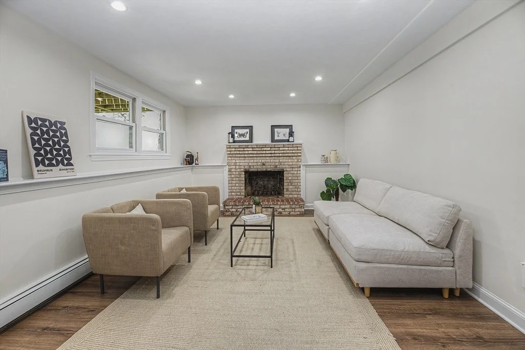 Photo of 25 Cynthia Road