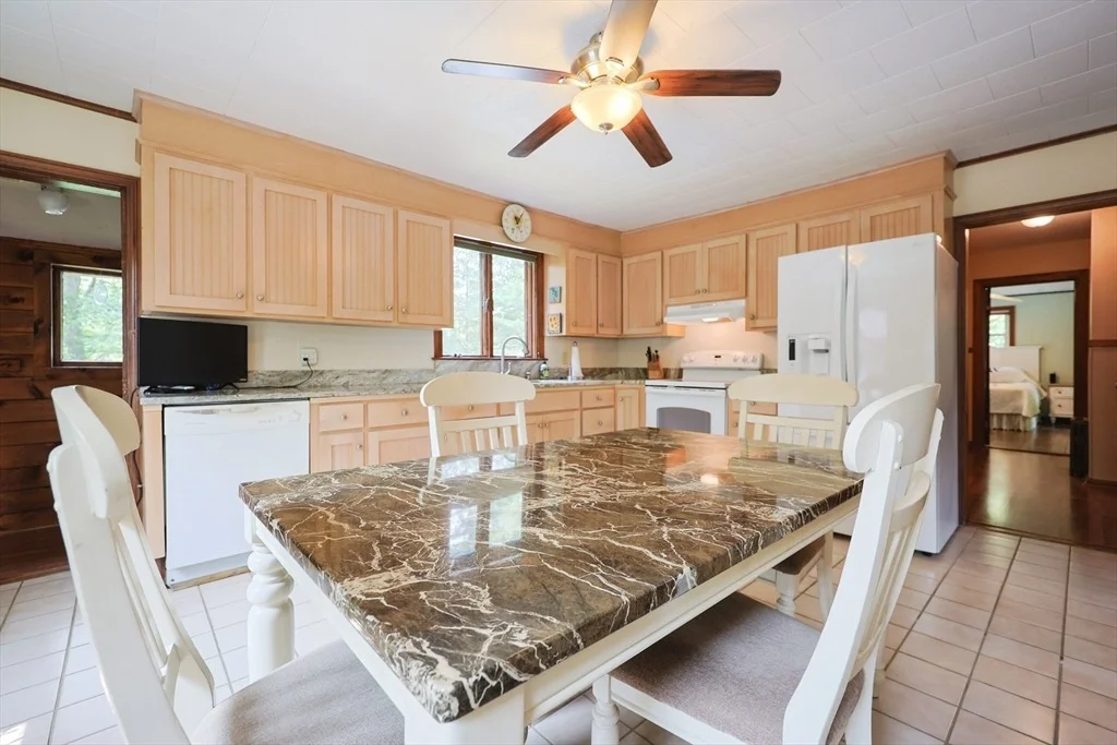 Photo of 16 Birch Ln