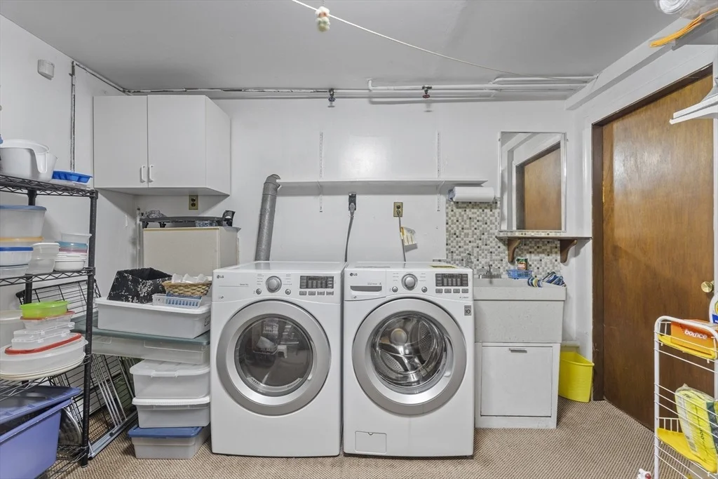 Photo of 5 Arlyn Rd