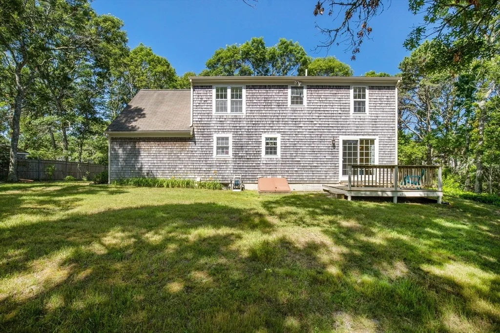 Photo of 29 Carleton Dr