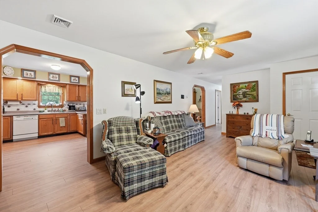 Photo of 812 Wauwinet Rd