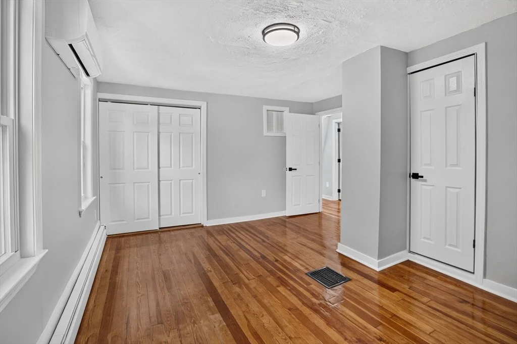 Photo of 55 Grant St