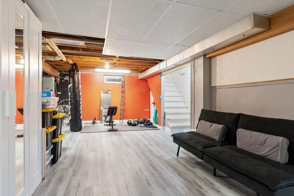 Photo of 15 Pinebrook Dr