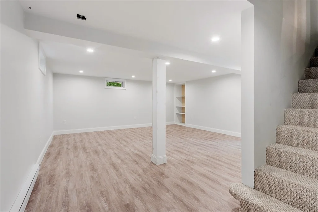 Photo of 254 Taylor Rd