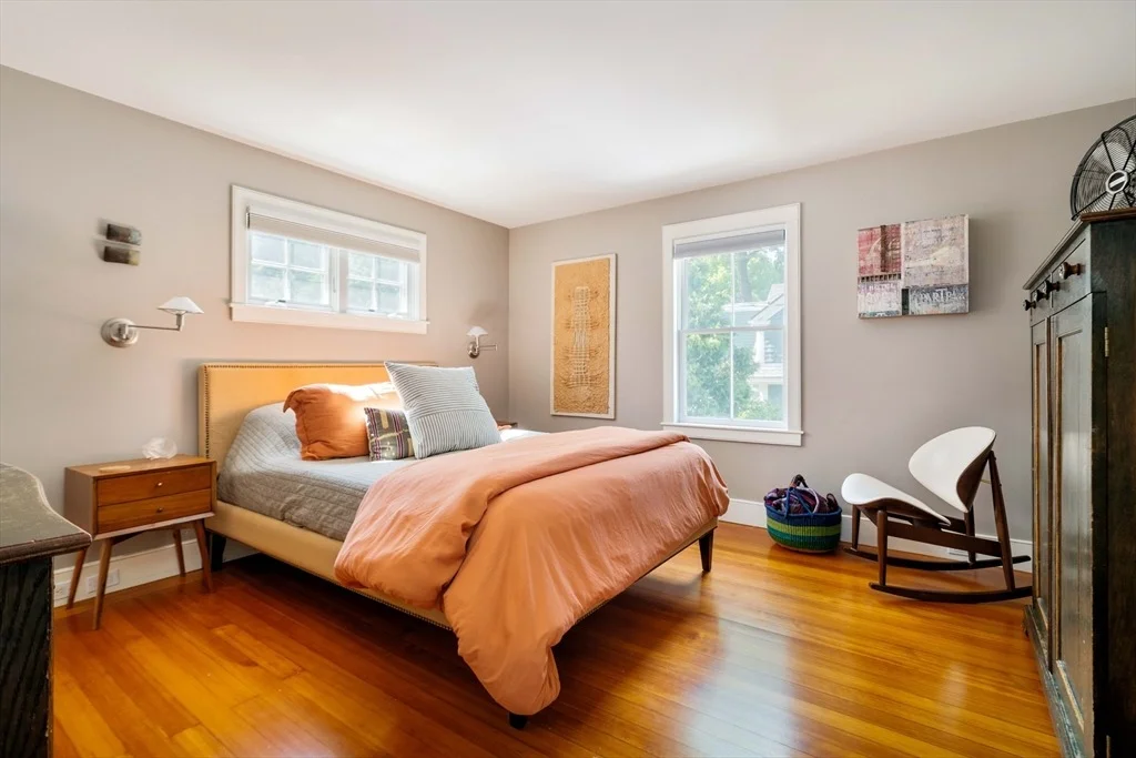 Photo of 2 Maple Pl