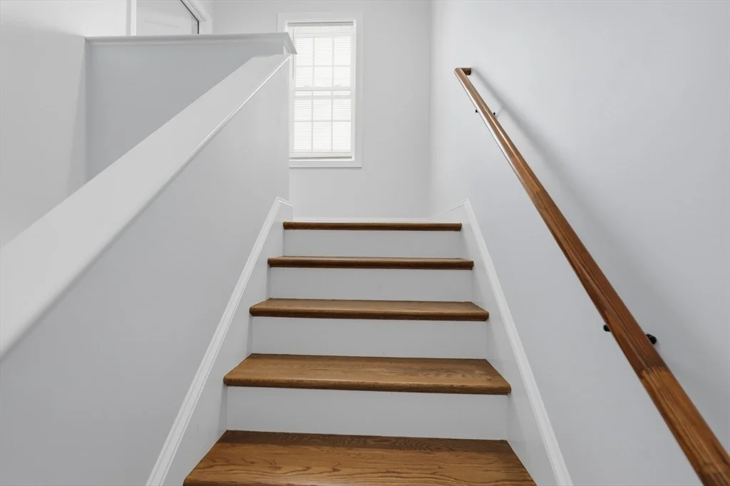 Photo of 489 Spring