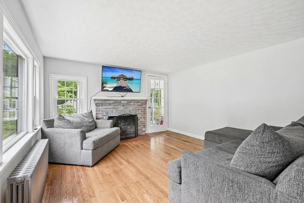 Photo of 18 Carleton Rd