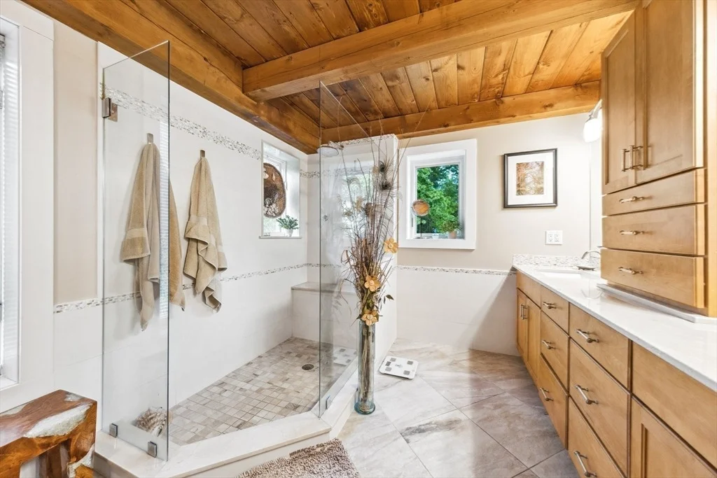 Photo of 176 Jenkins Rd