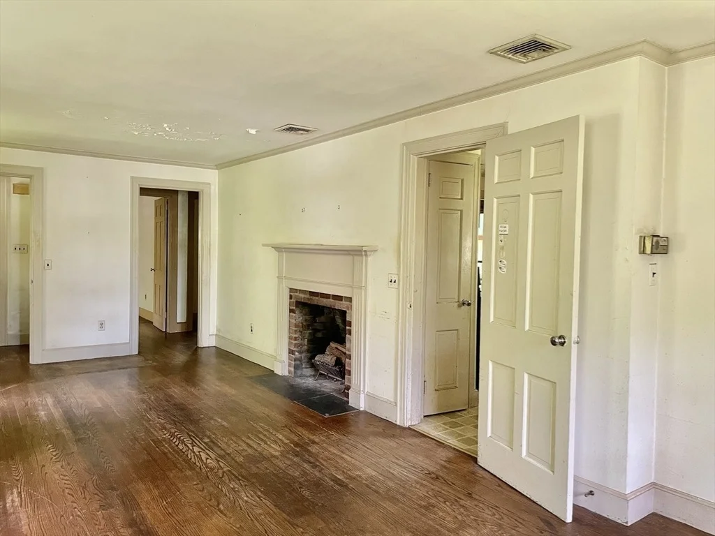 Photo of 102 Farview Way
