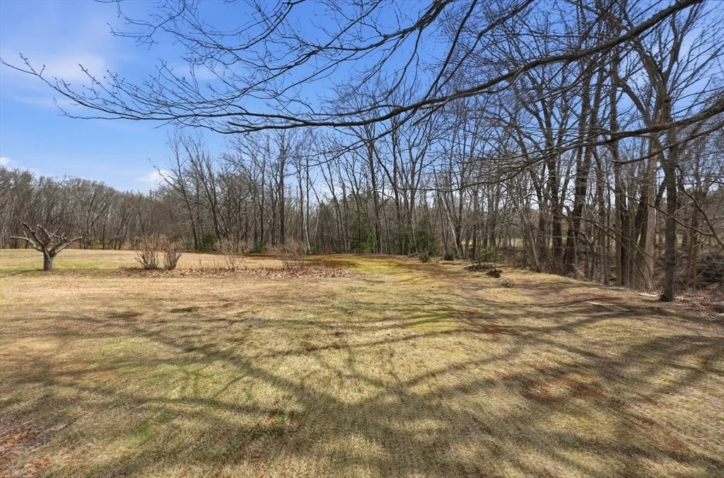 Photo of 240 Upper Rd