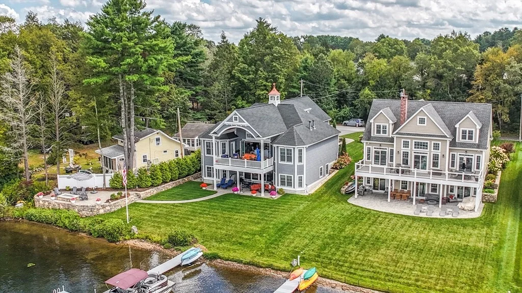 Photo of 15 Bates Grove Rd