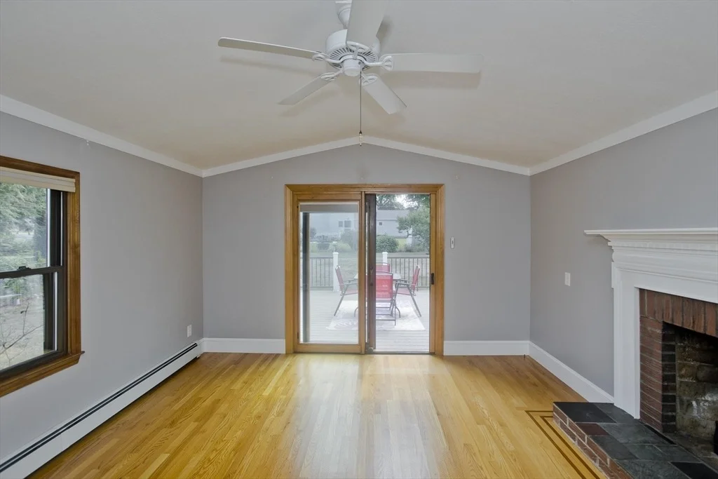 Photo of 25 Andover Rd