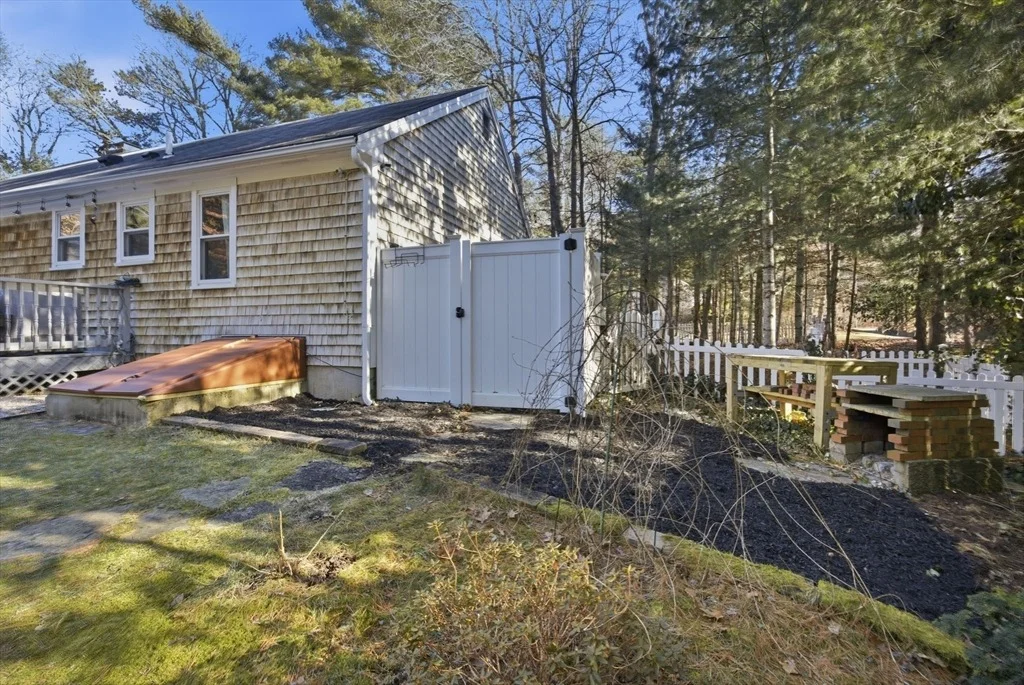 Photo of 65 Black Oak Road